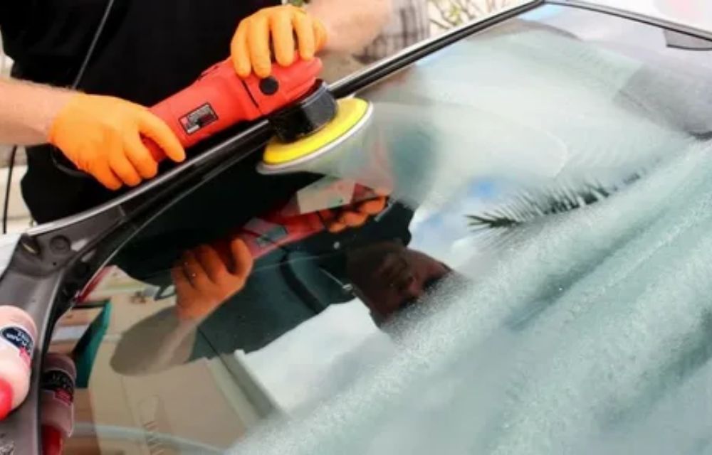 What is the cost of car glass polishing?
