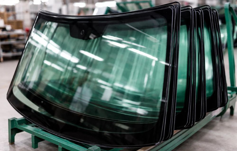 Why Laminated Automotive Glasses Are Used in Windshields?